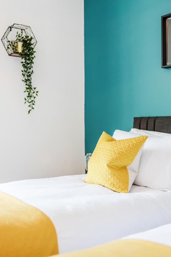 Business & Leisure 2 Bedroom & Parking By Damask Homes Ilford Eksteriør bilde