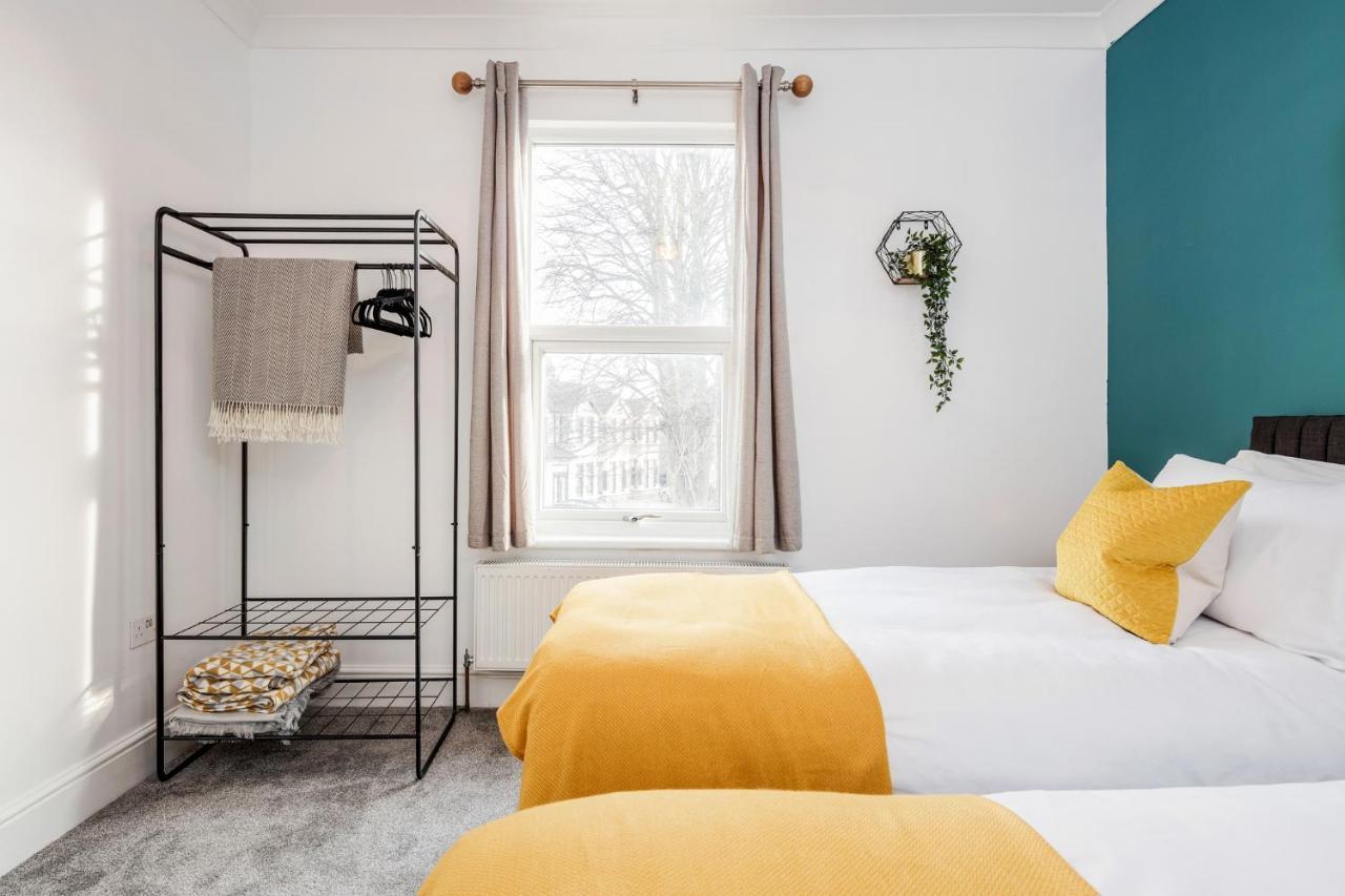 Business & Leisure 2 Bedroom & Parking By Damask Homes Ilford Eksteriør bilde
